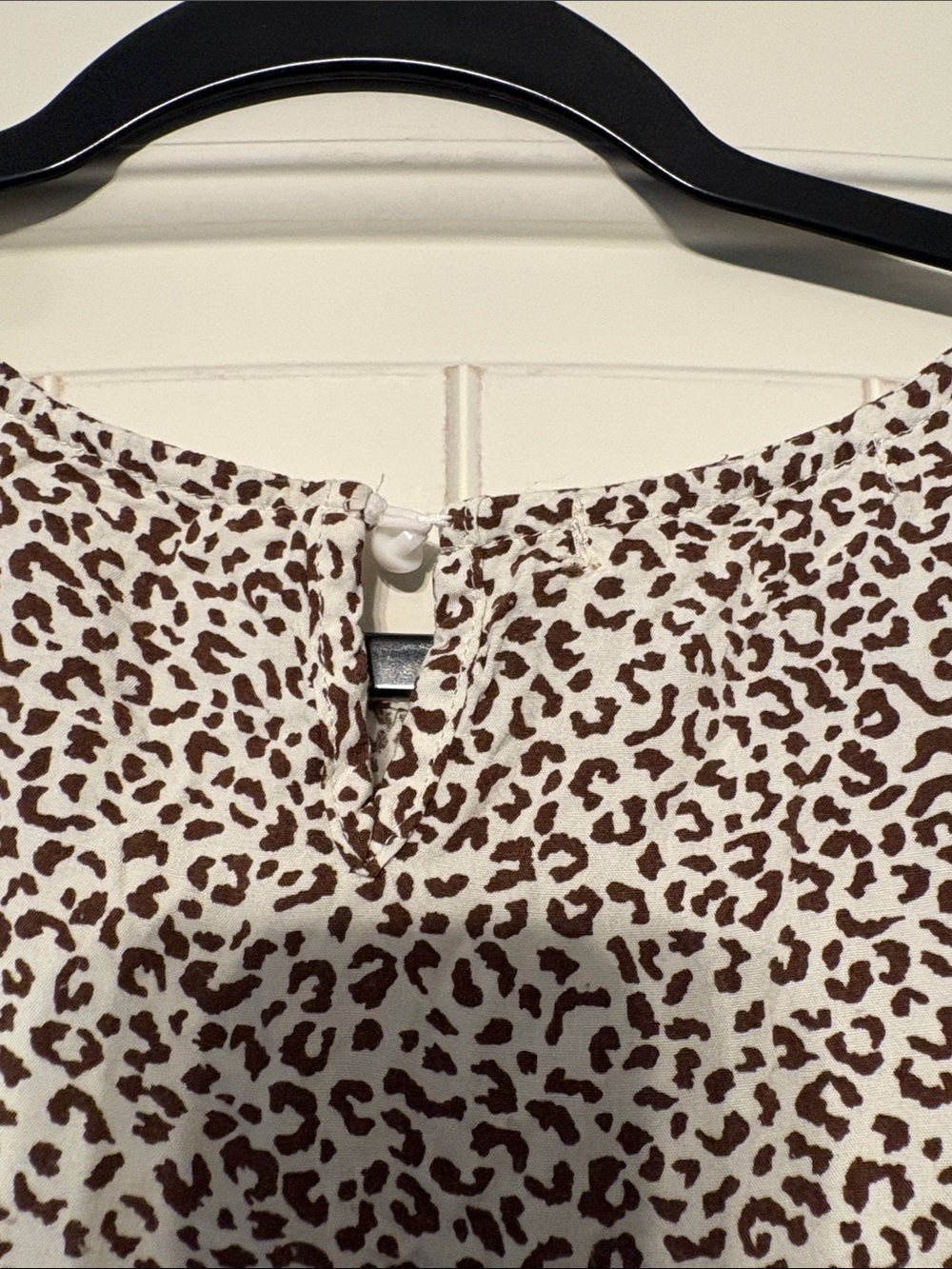 Brown and Cream Leopard Print Midi Dress with Short Sleeves - Picture 5 of 6
